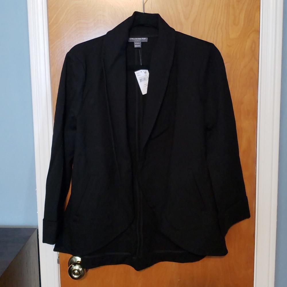 NWT A Pea in the Pod Maternity Blazer
